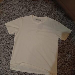 REMERA TROVYN OVER CON ESTAMPA VAD