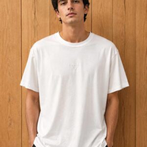 REMERA TROVYN OVER CON ESTAMPA VAD